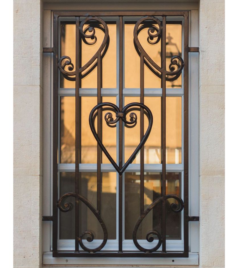 defense-de-fenetre-metal-fer-forge-vertical-lucas-tisserand-ferronnier-createur